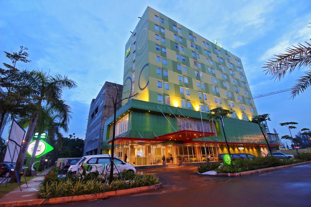 Zest Hotel Harbour Bay Batam Nagoya Buitenkant foto