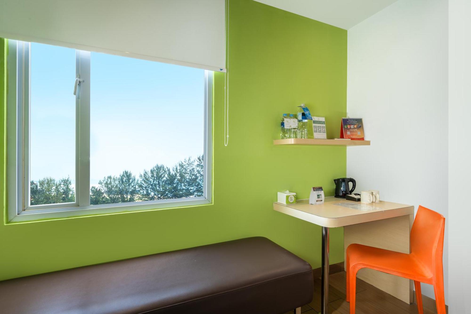 Zest Hotel Harbour Bay Batam Nagoya Buitenkant foto